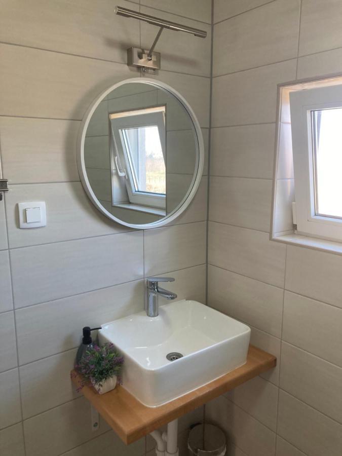 Apartmani Dorijan Vrsi Exterior photo
